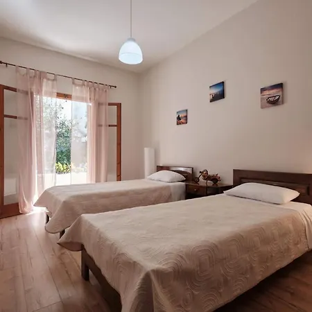Olive Garden Studios&apartments Acharavi (Corfu)