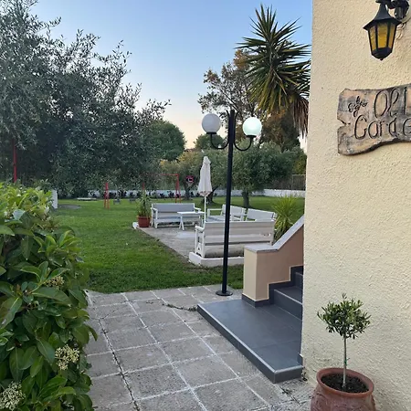 Σπίτι διακοπών Olive Garden & *